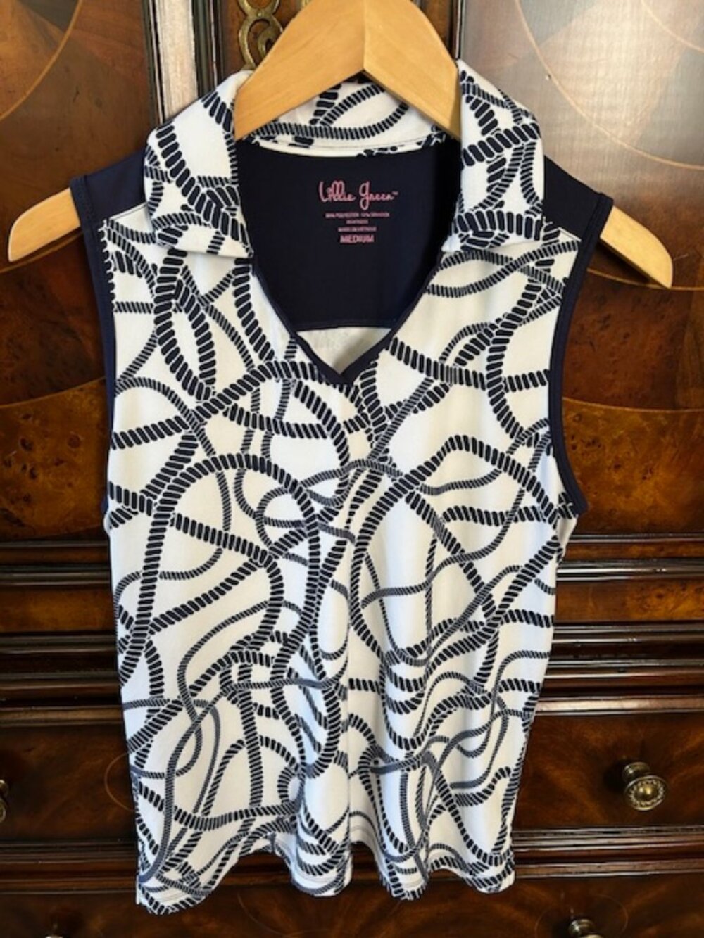 Lillie Green sleeveless golf polo Medium, Navy and white pattern